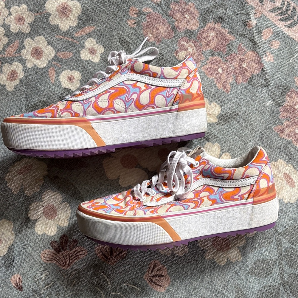 Vans Platform Low-Top Sneakers in Orange, Purple, White